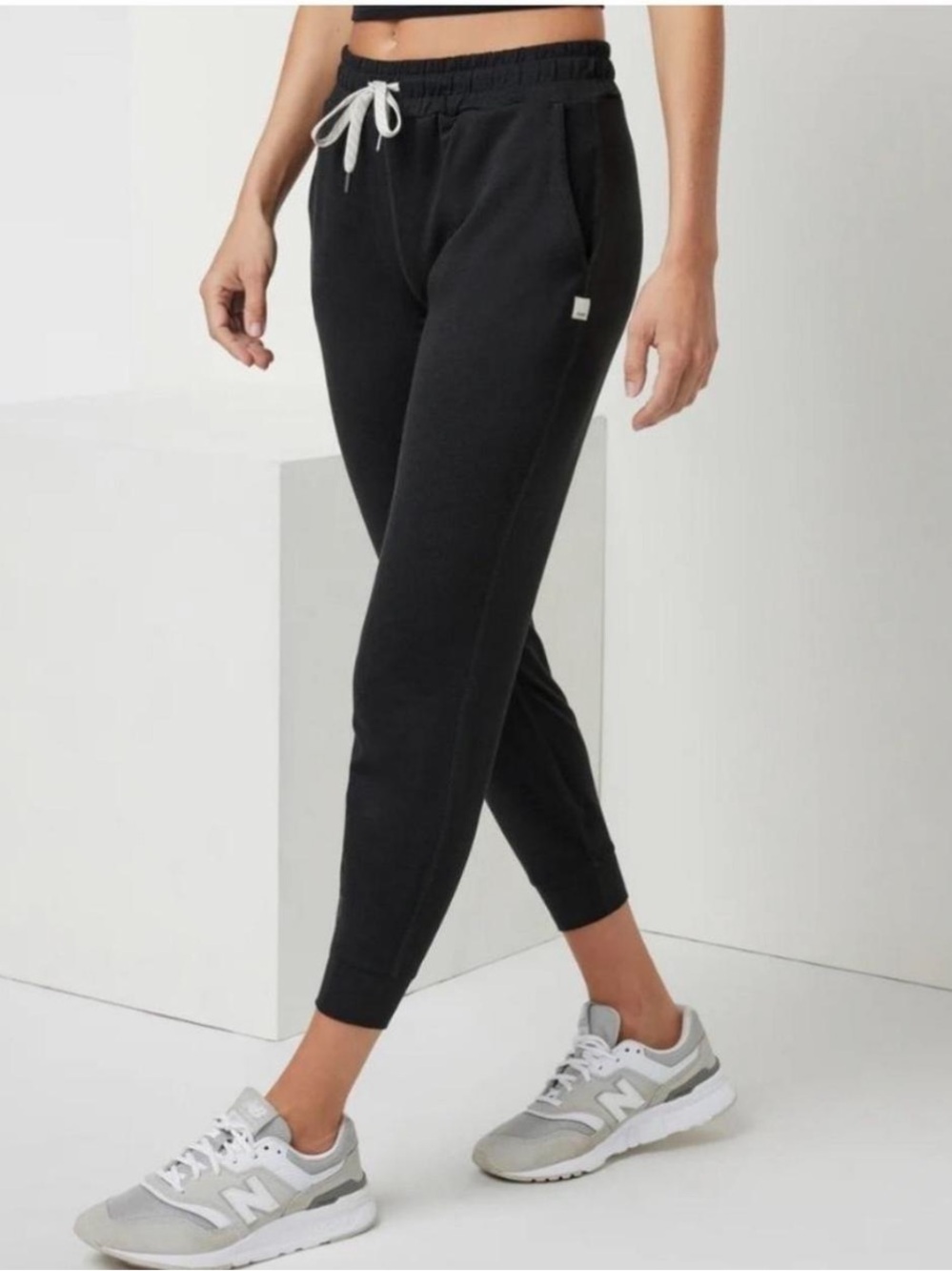 Vuori Dark Grey Jogger Pants with Contrast White Drawstring